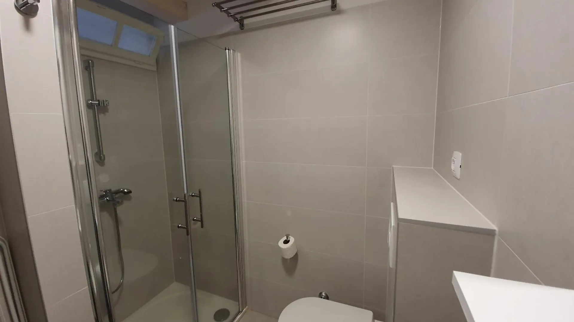 Room Cs Cres 0*,  Croatia